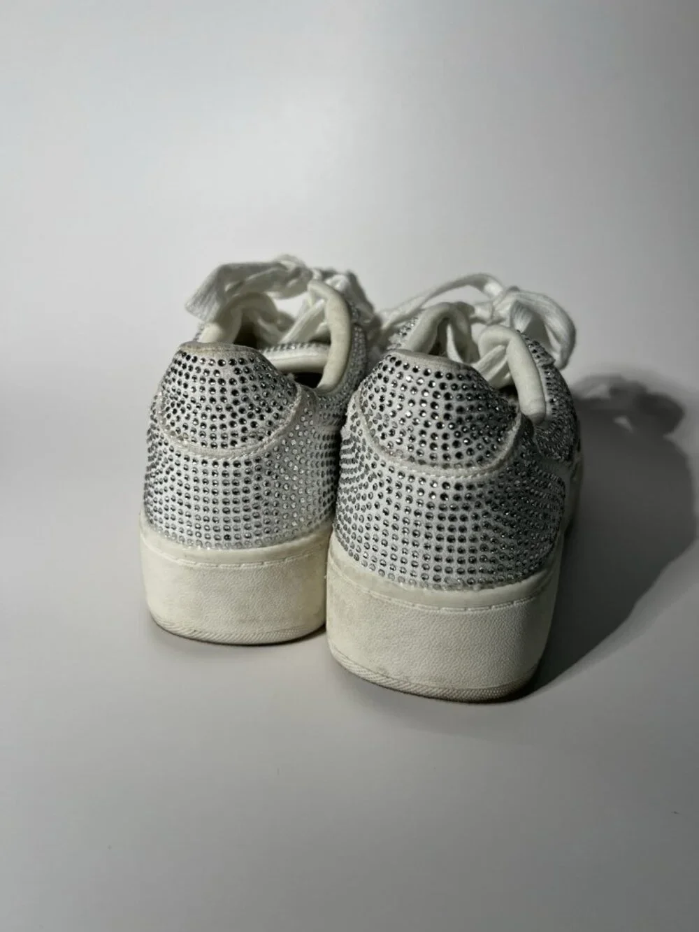 Call It Spring Women’s Rhinestone Sneakers White Silver Size 7.5 M